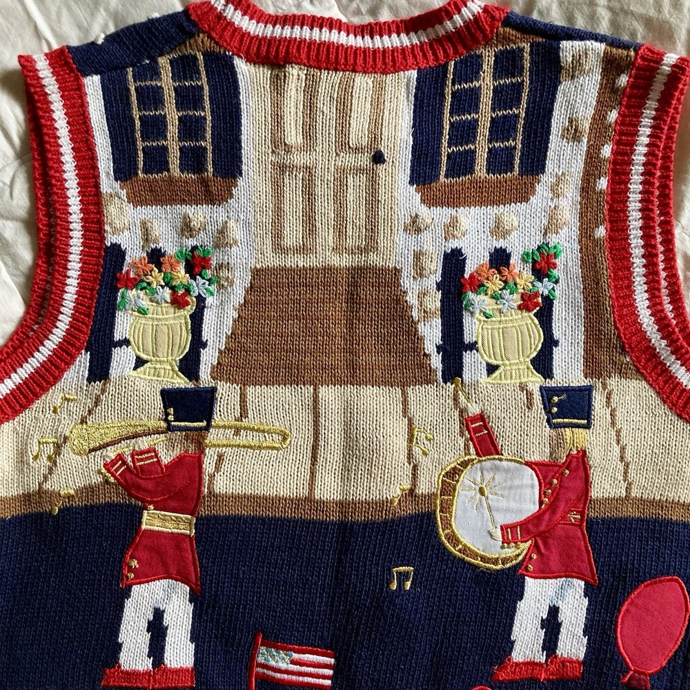 Vtg 1996 Eagles Eye Hand Knit Sweater Vest 3D Americana Marching Band USA Med - Picture 6 of 16